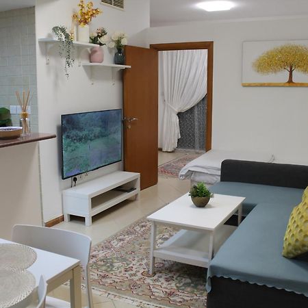 Newly Furnished Cozy 1 Bedroom Apartment Close To Jbr Beach And Metro Dubai Eksteriør billede