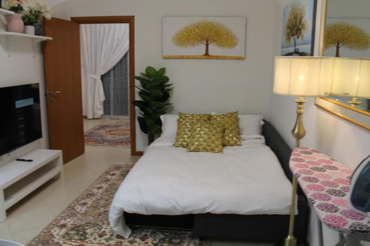 Newly Furnished Cozy 1 Bedroom Apartment Close To Jbr Beach And Metro Dubai Eksteriør billede