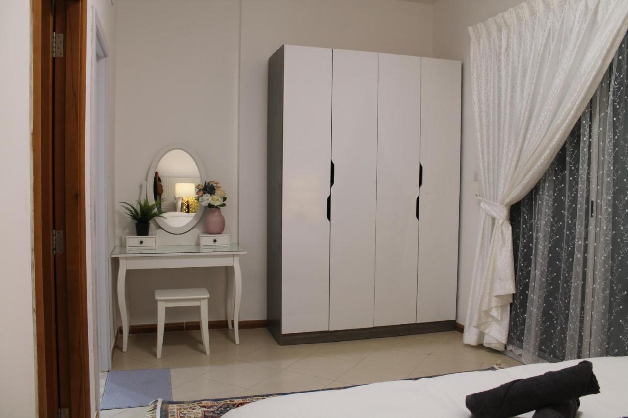 Newly Furnished Cozy 1 Bedroom Apartment Close To Jbr Beach And Metro Dubai Eksteriør billede