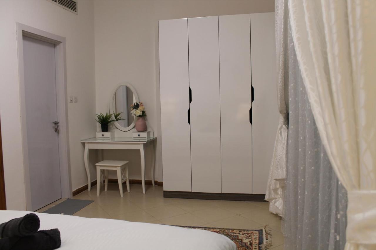 Newly Furnished Cozy 1 Bedroom Apartment Close To Jbr Beach And Metro Dubai Eksteriør billede